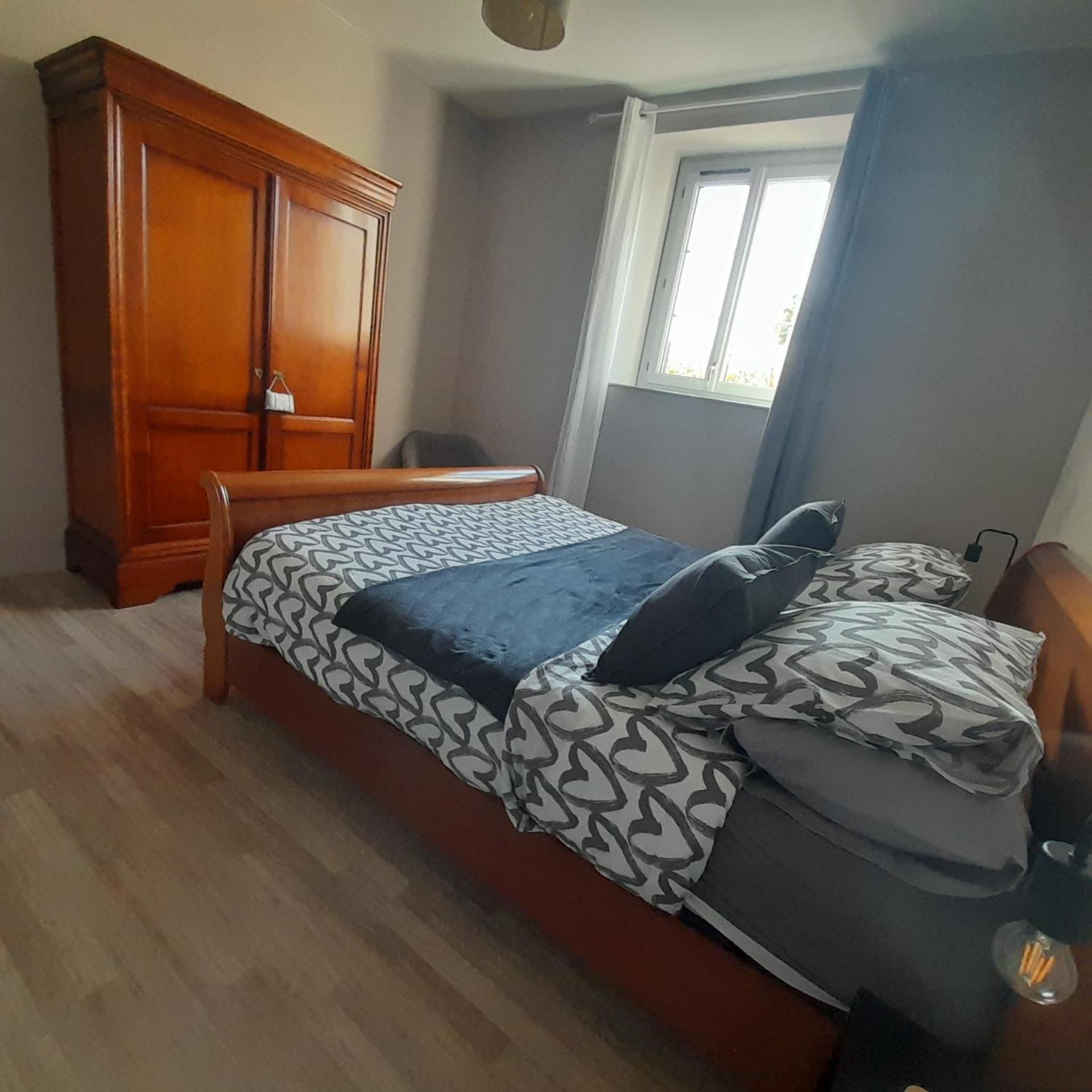 Gite Les Vignes Du Chateau - 4 Personnes Gehee Экстерьер фото